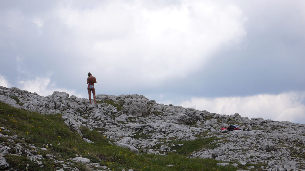 pisciadu_152.JPG - Eine Bikini-Beauty wo man sie am wenigsten erwartet hätte