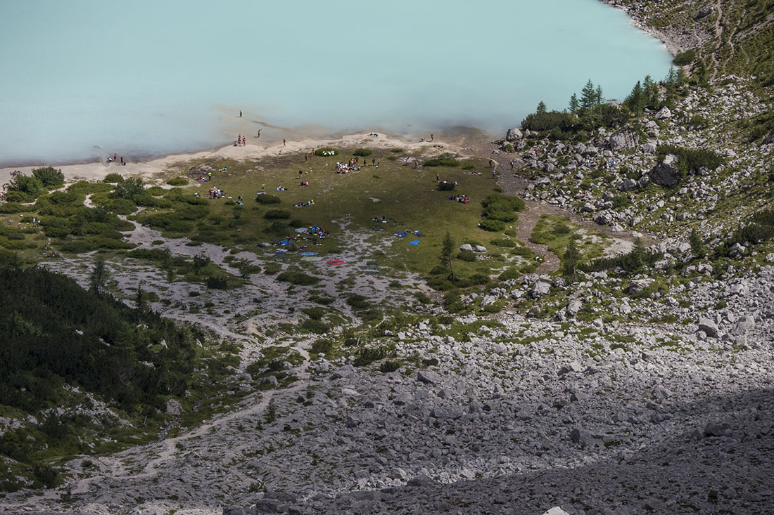 sorapis016.jpg - Unten war Party.