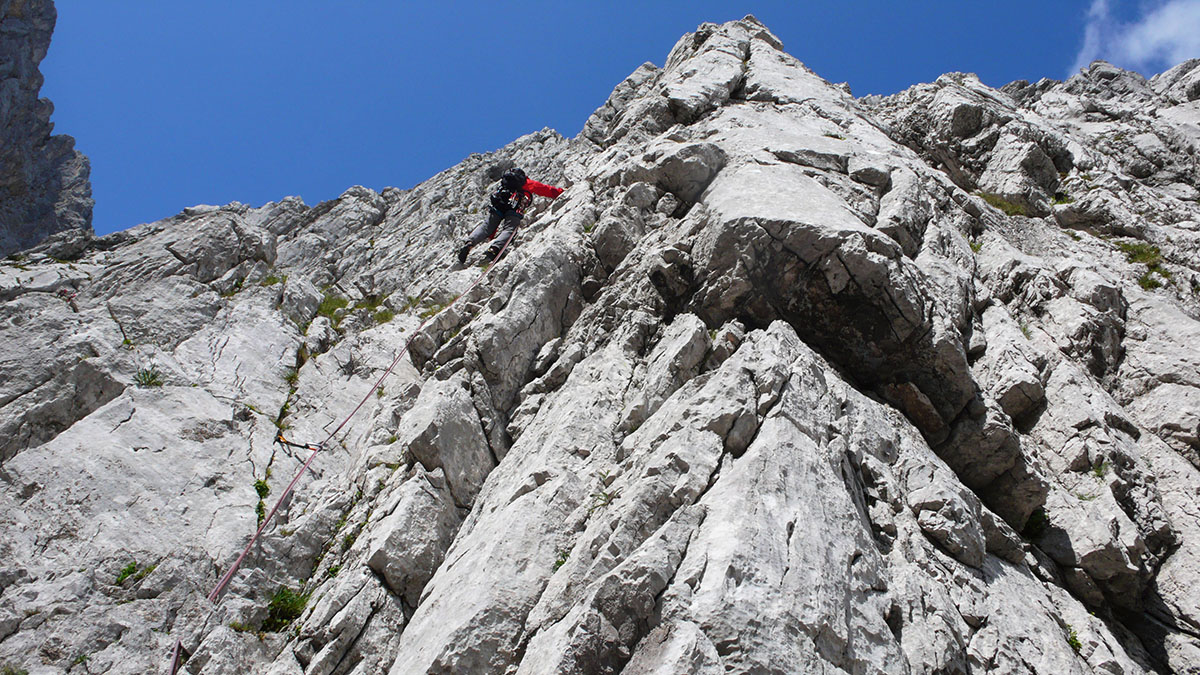 MaMa02.jpg - Erste Seillänge.