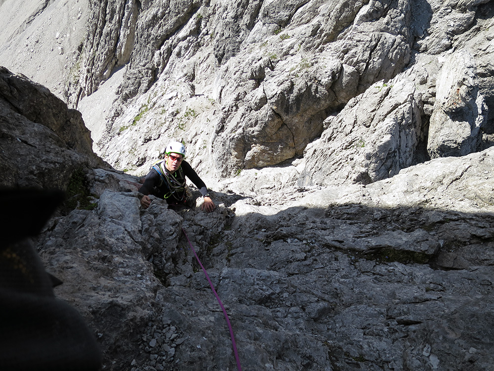 steinsee115.jpg - Ende der SL6 nach einer luftigen Plattenpassage. Bei der nachfolgenden Schlüsselstelle haben wir mal wieder das Fotografieren vergessen :-P