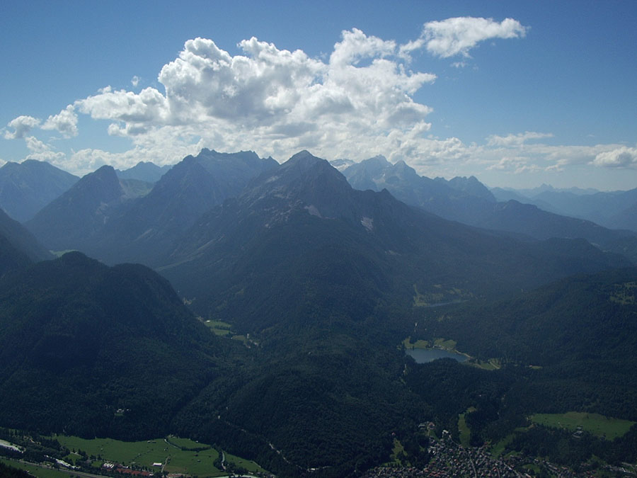 Viererspitze034.JPG - Das Wettersteingebirge.