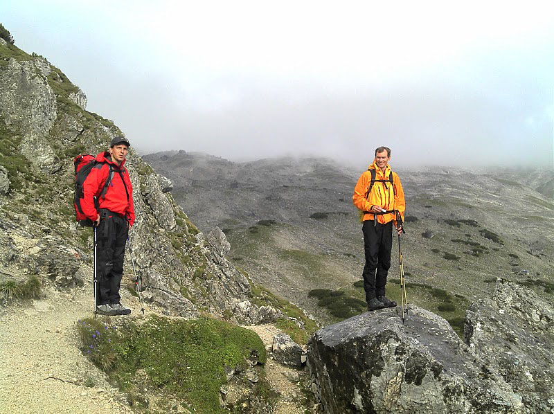 P1010349a.JPG - Helden in Plastik.